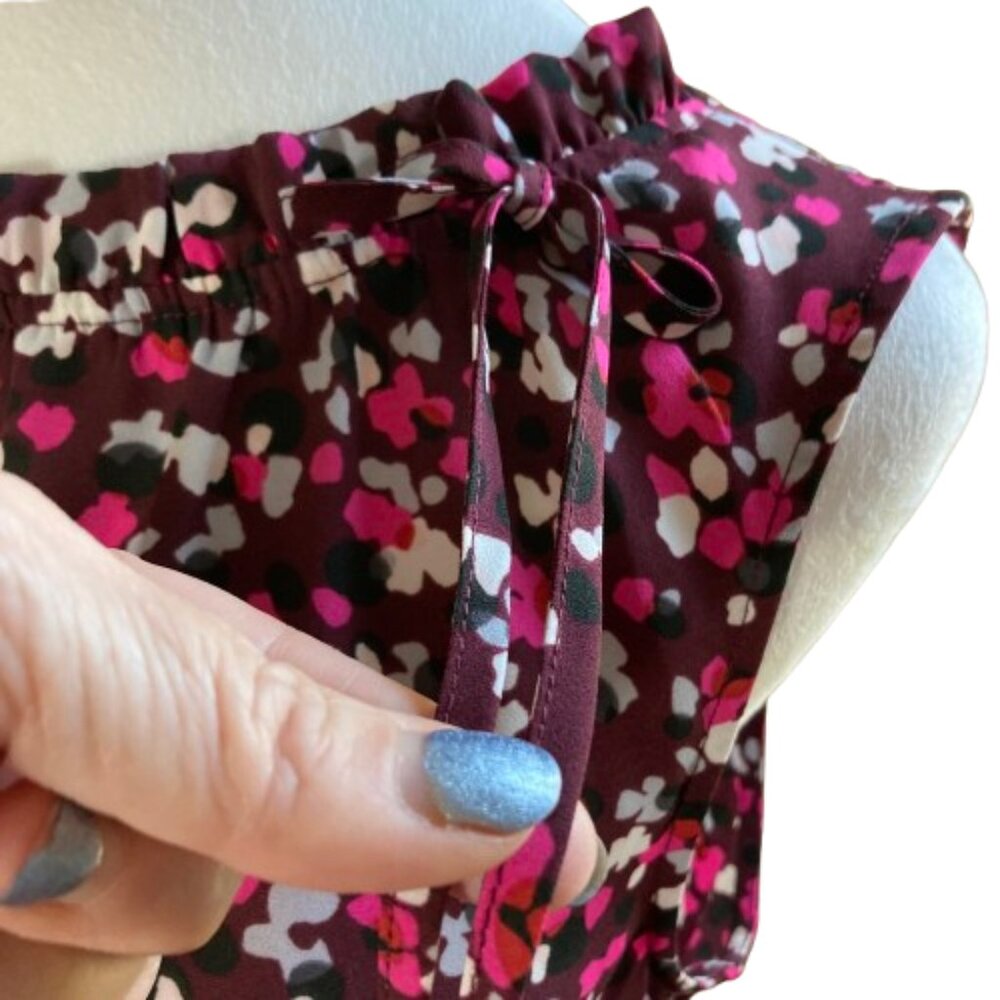 Talbots Sleeveless Confetti Top Burgundy Pink White Pleated Neckline Fun, Medium - Picture 7 of 12